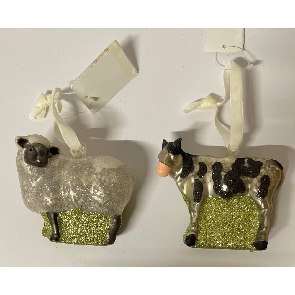 Beautiful Glass Cow and Sheep Christmas Ornaments. KK378 NEW
